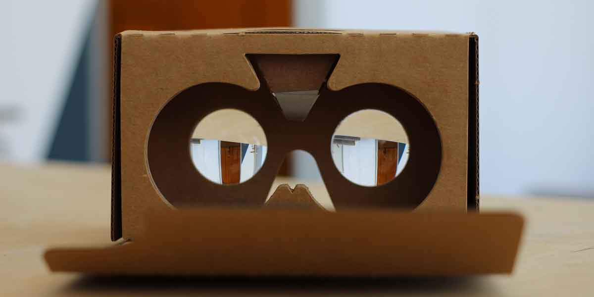 Google: Bavor spricht über Virtual-Reality-Smartphones