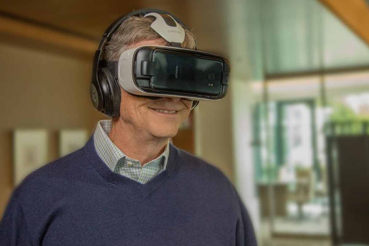 Bill Gates „begeistert“ von Virtual Reality, veröffentlicht 360-Serie