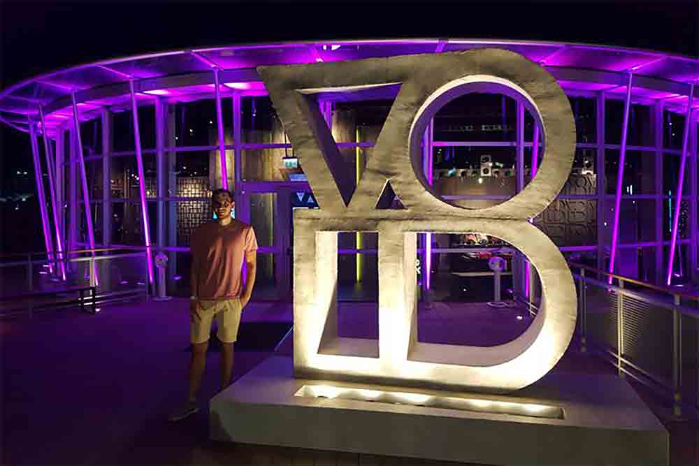 Im März eröffnete "The Void" einen Ableger in Dubai. VRODO-Leser Fabian Rücker hat die Spielhalle besucht und schildert seine Eindrücke.