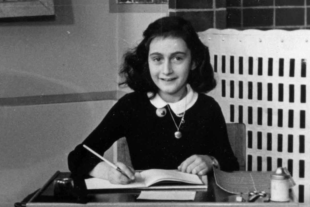 Wer verriet das Versteck von Anne Frank? KI soll neue Hinweise liefern