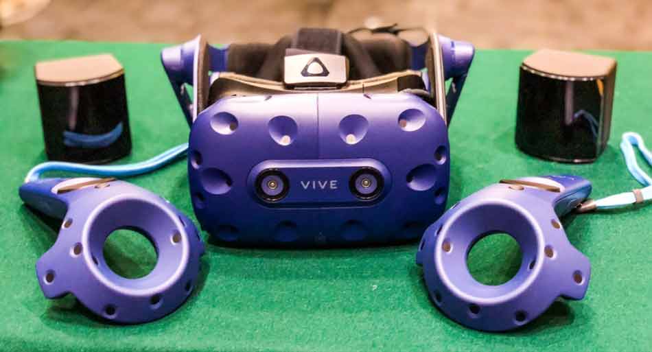 Vive Pro: China-Präsident zeigt neues Bild mit 3D-Controllern