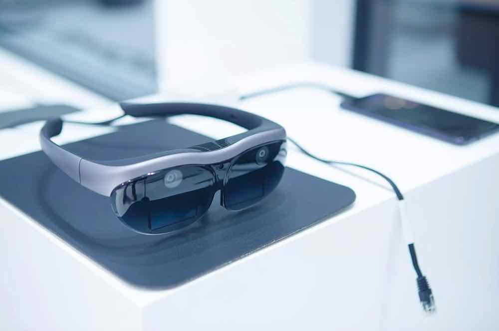 Augmented Reality: Vivo kündigt AR-Brille für 5G-Smartphone an