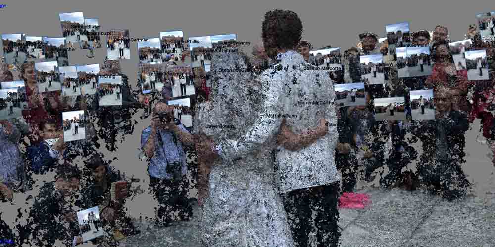 Hochzeits-Hologramm: Dieses Paar spaziert in der eigenen Erinnerung
