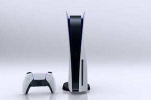 Playstation 5 Konsole mit Controller