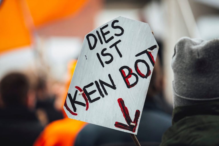 Bot or not: Das Märchen der Bot-Beeinflussung