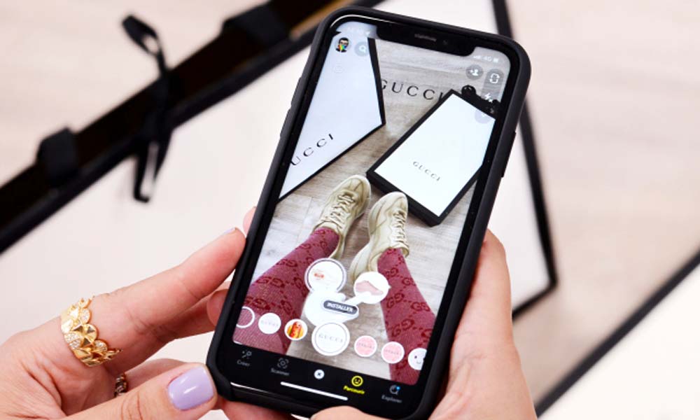 Gucci und Snap starten AR-Schuhverkauf
