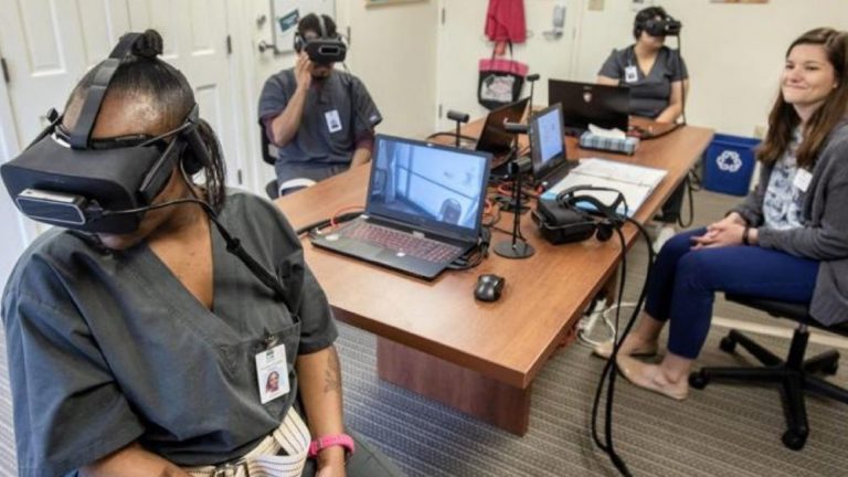 Embodied Labs: Mit VR Patienten verstehen lernen