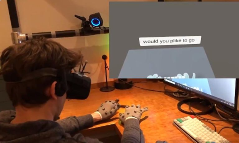 Oculus: Unsichtbare Tisch-Tastatur per Handtracking