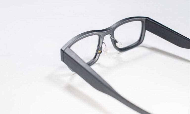 Eyetracking: Diese Brille erfasst Blicke ohne Kameras