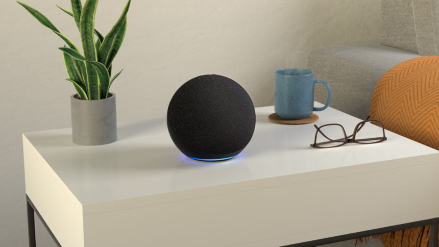 Damit ihr Smart Speaker wie den Echo 4 voll ausnutzen könnt, braucht ihr die richtigen Alexa-Sprachbefehle. 