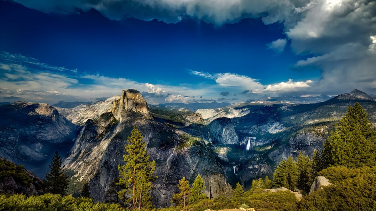 Golden Globe-Gewinner Cranston begleitet eine immersive Reise durch den Yosemite National Park. Was erwartet euch in der VR-Doku?