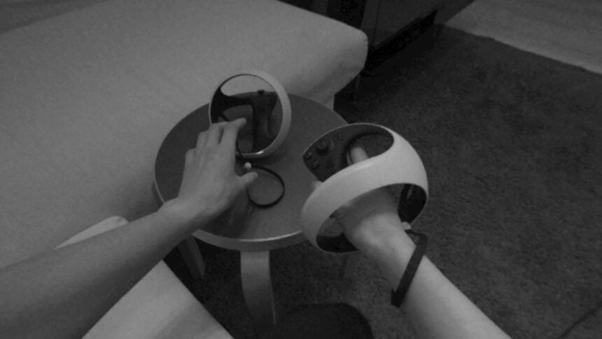 Ein Schwarzweiß-Abbild der Hände und Sense-Controller, gefilmt von den Frontkameras.