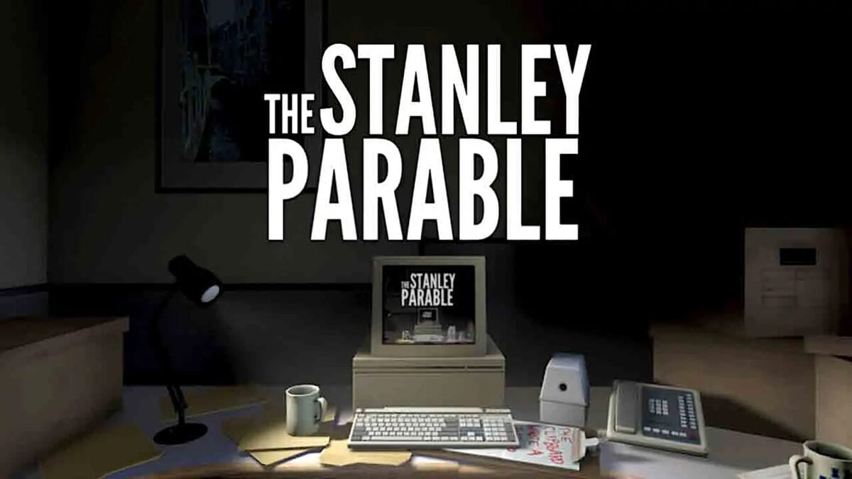 Arbeitsplatz mit Schriftzug von The Stanley Parable.