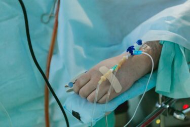 KI verbessert Sepsis-Früherkennung in Krankenhäusern deutlich