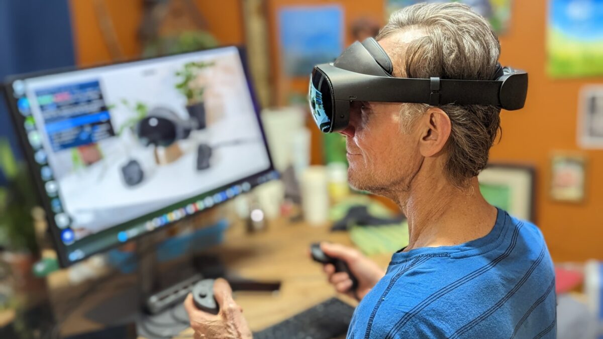 Alan Truly verwendet ein Quest Pro, um einen NeRF in VR zu sehen.