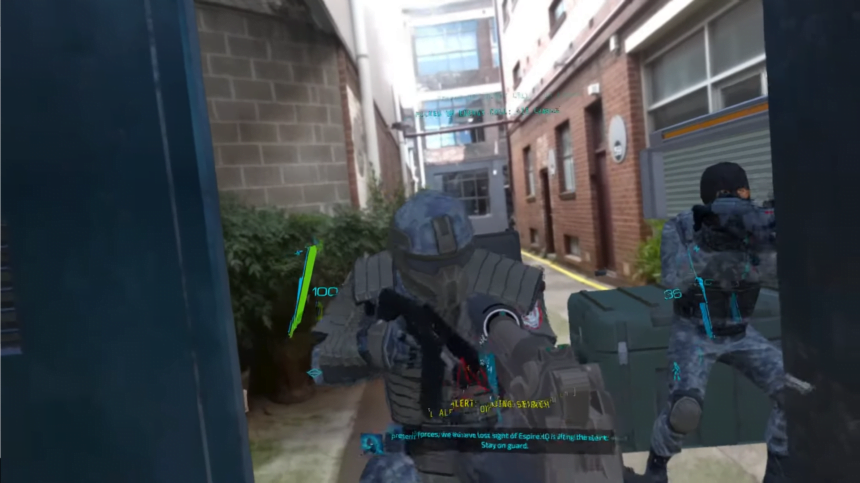 Blick auf zwei virtuelle Soldaten im AR-Video-Bild einer realen Gasse.