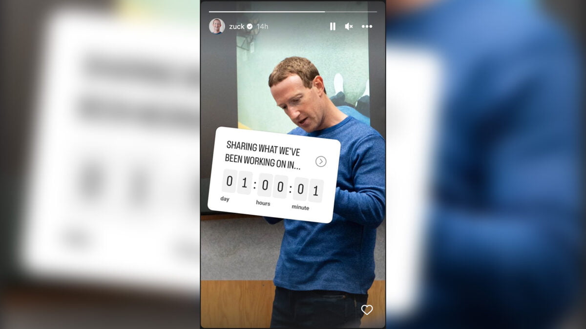 Mark Zuckerberg hält etwas in Händen, verdeckt durch einen Countdown.
