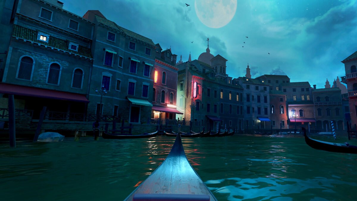 Blick aus einer Gondel auf einen venezianischen Kanal während einer Mondnacht.