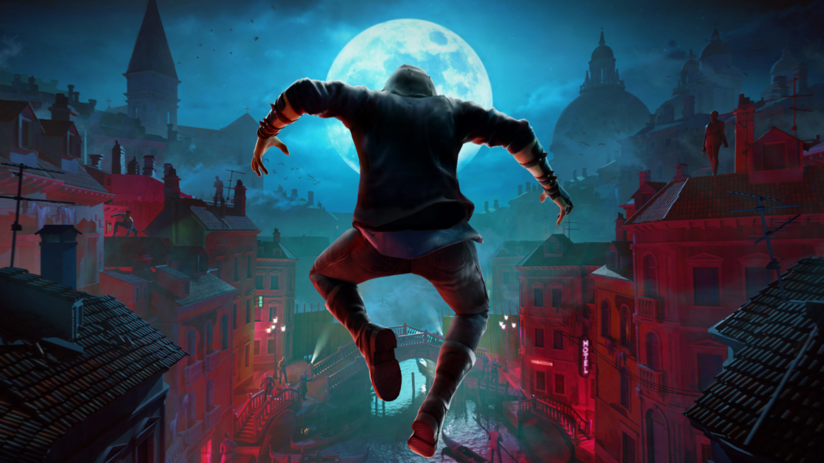 Ein Vampir mit einer Kapuze auf dem Kopf springt bei Vollmond durch eine dunkle Stadt.