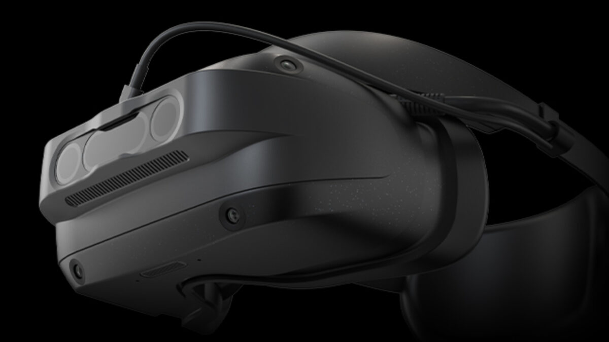 Die VR-Brille DPVR E4 Arc mit Ultraleap Handtracking-Modul.